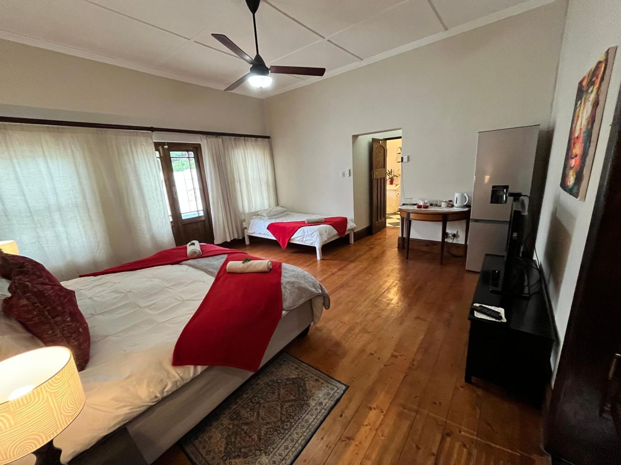 Graaff-Reinet Toni'S Cottage מראה חיצוני תמונה